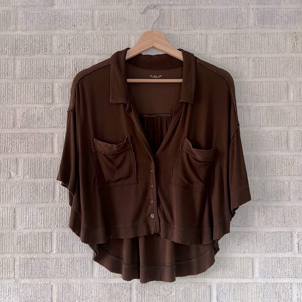 URBAN OUTFITTERS Oversized Collared Button Up